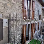 La Casetta Di Sornico * Lierna
