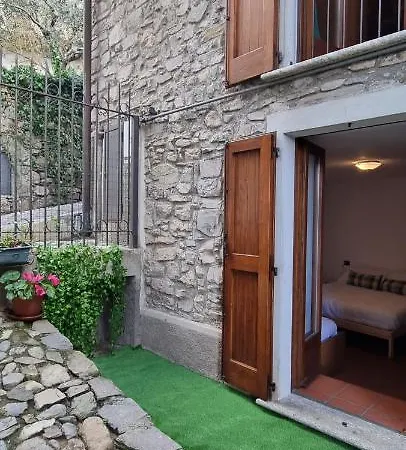 La Casetta Di Sornico * Lierna